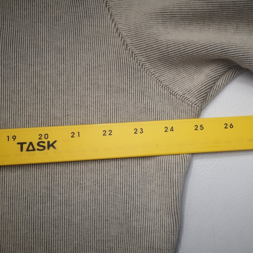 Columbia Men's Size XL Beige & Tan 3 Button Closure Mock Neck Sweater - Picture 10 of 12
